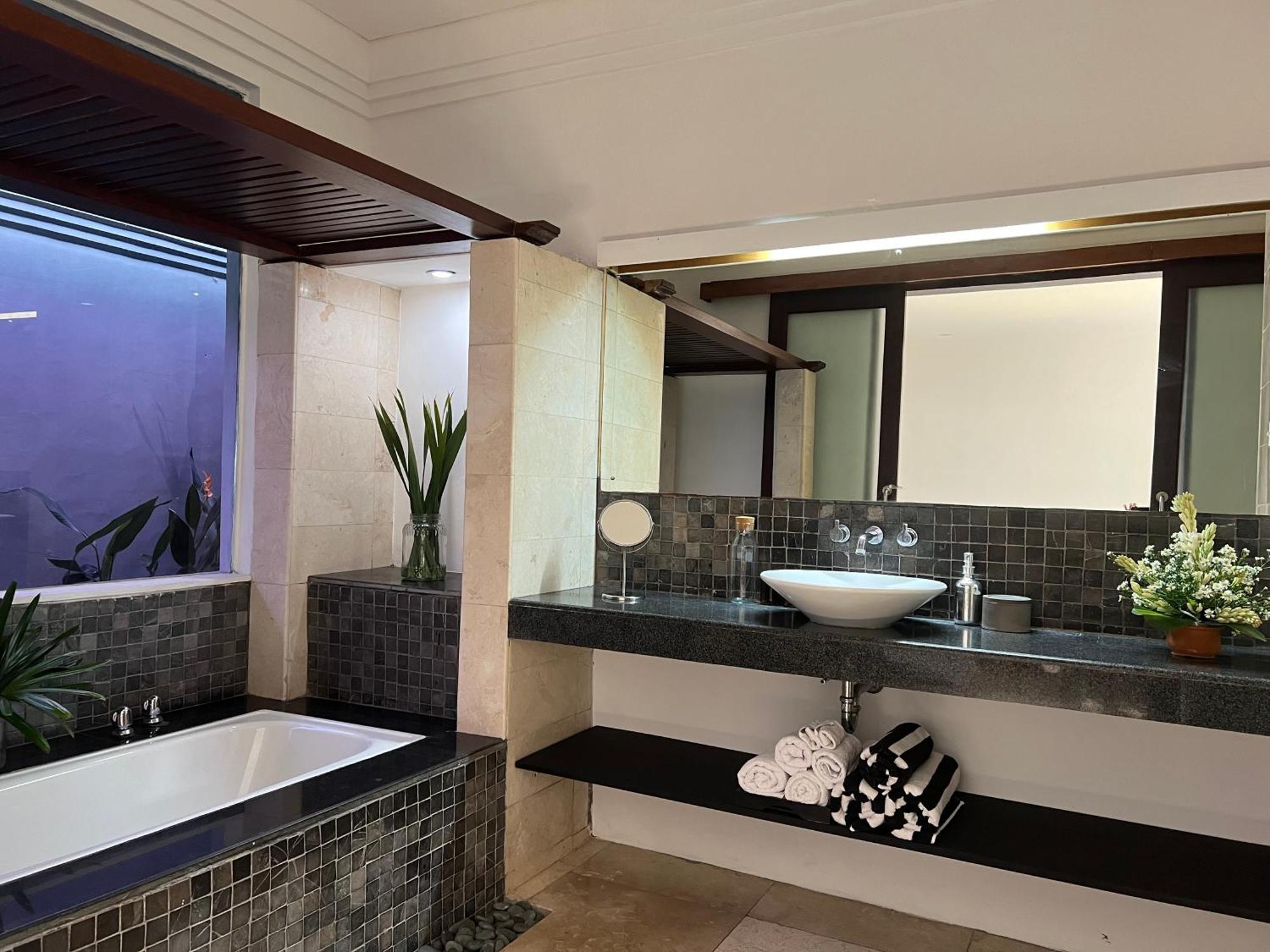 The Mia Bali Villa Kerobokan  Ngoại thất bức ảnh